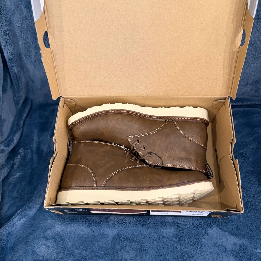 NWT Buffalo David Bitton Tan Leather Boots